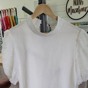 White Shirt Cute Sleeves